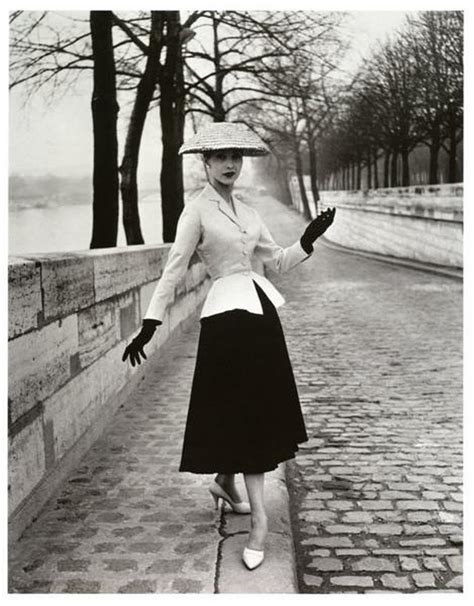 dior new look 1947|christian Dior 1947 fashion style.